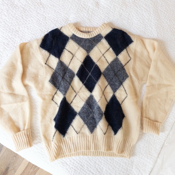 Vintage 100% Shetland Wool Made in Ireland Cream Argyle Crewneck Sweater size L
